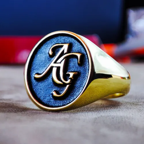 Textured Oval Monogram Signet Ring with Raised Initials